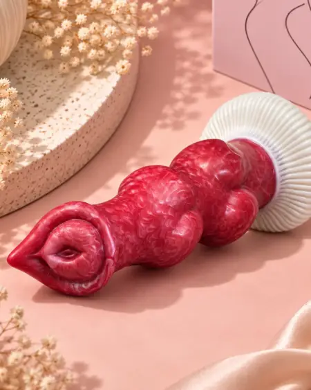 Marmurkowe dildo fantasy z przyssawką